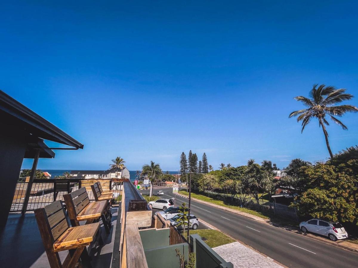 Le Bezz Guesthouse Ballito Exterior photo